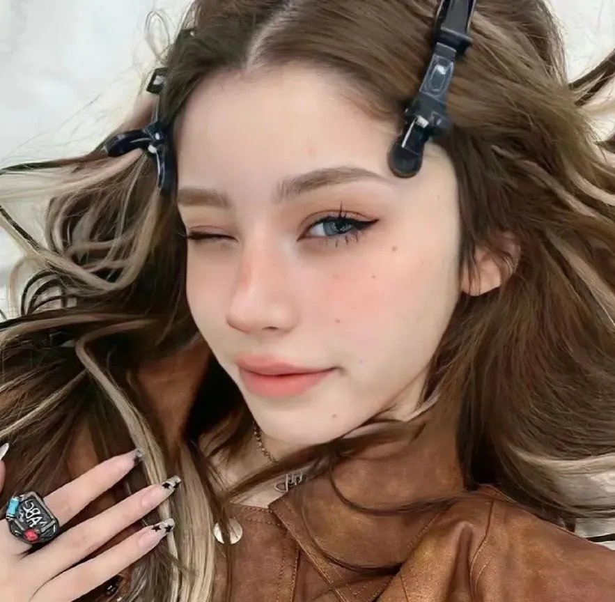 海边的女人